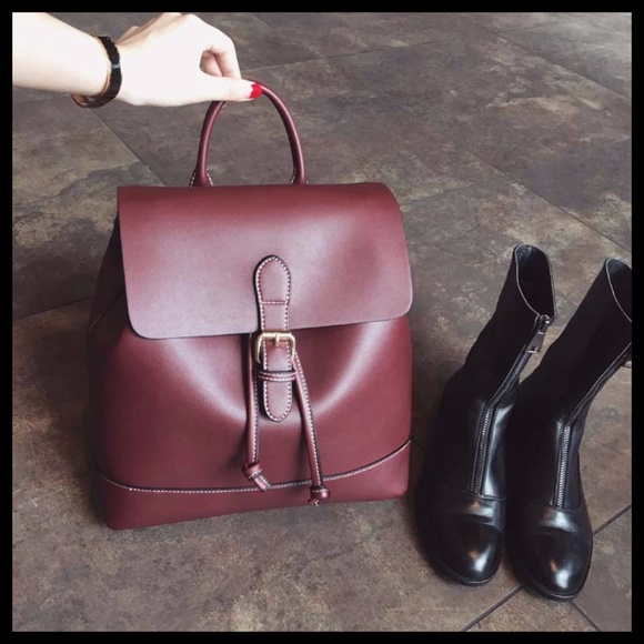 NEW NORA Bucket Backpack - Picture 4 of 8